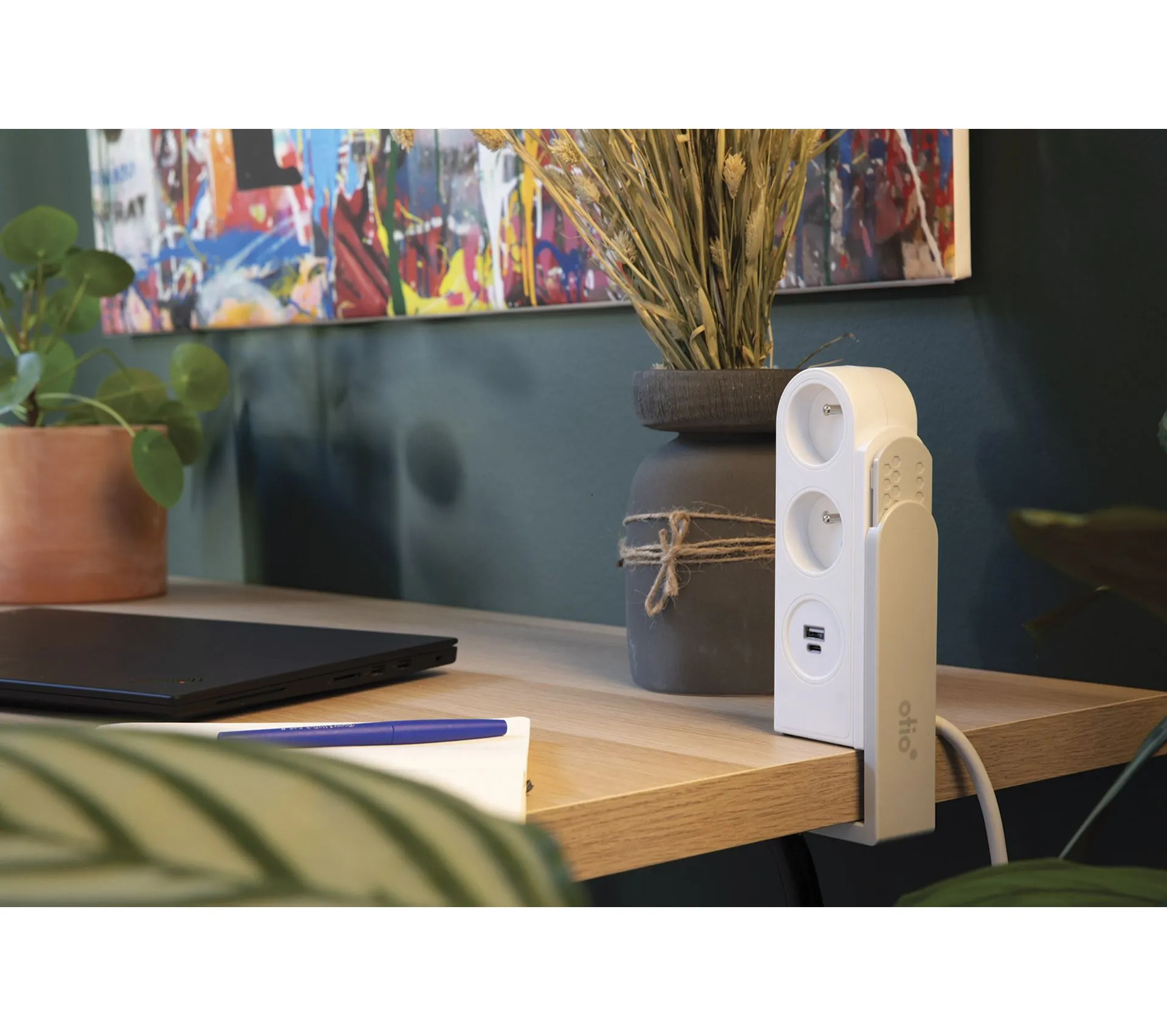 Bloc Multiprise Gekko Clipsable - 2 Prises + 2 Ports USB - Blanc - Otio