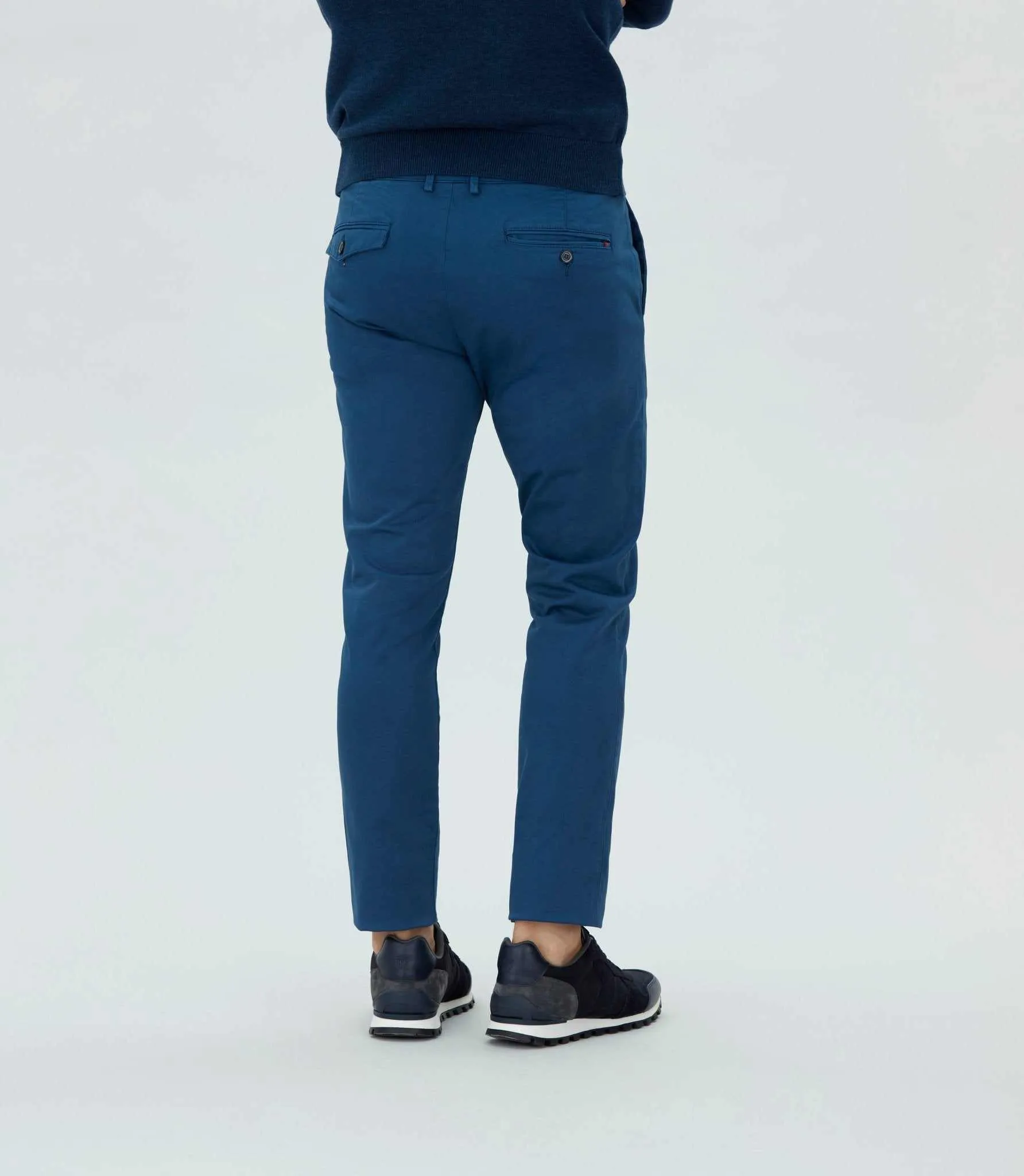 Chino satin bleu Casanova