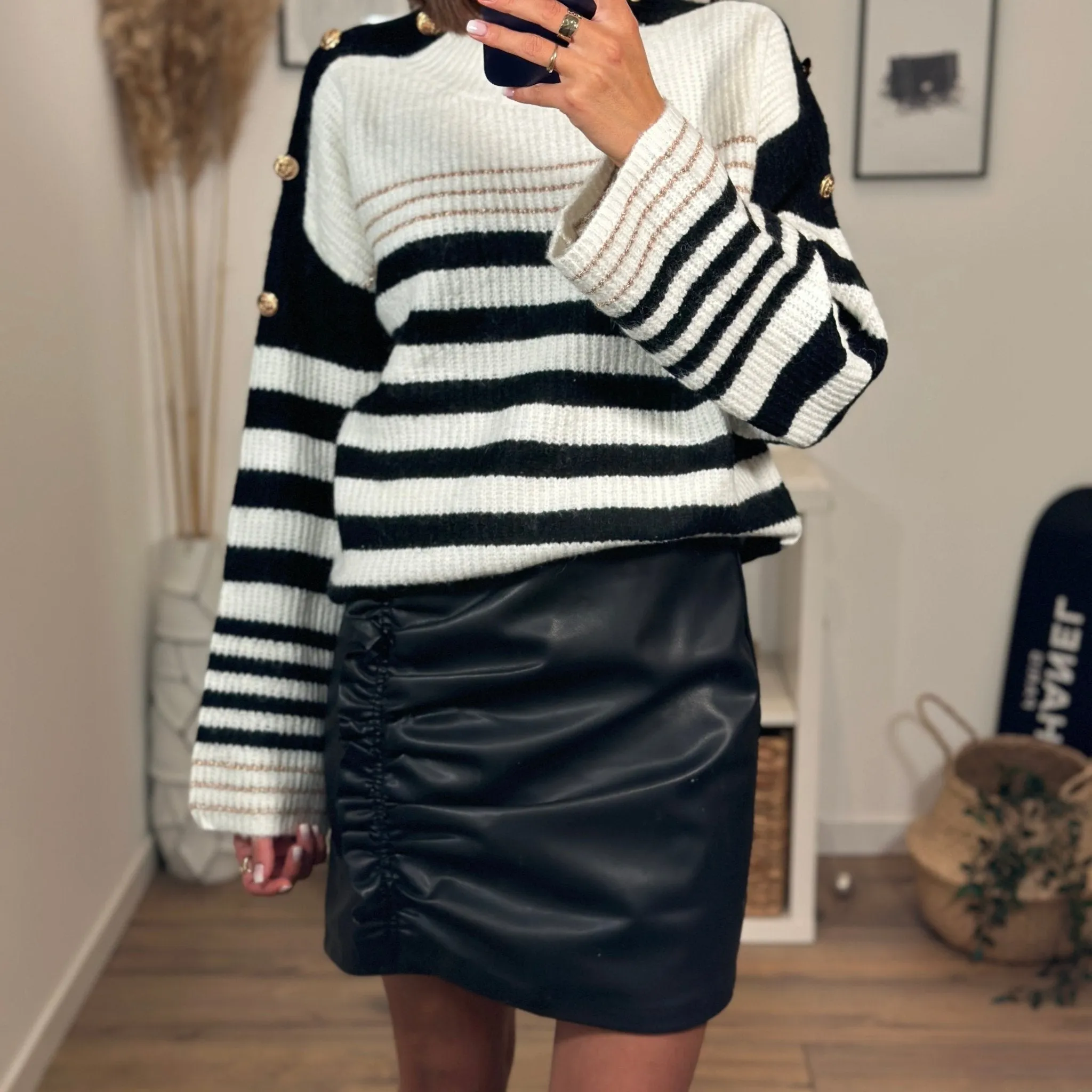 JUPE NOIRE SIMILICUIR DAPHNE
