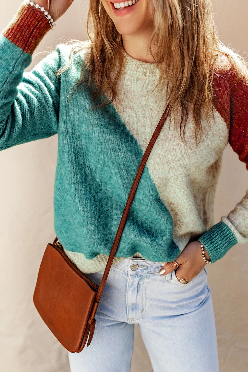 Pull multicolore à col rond et bordure ctelée color block