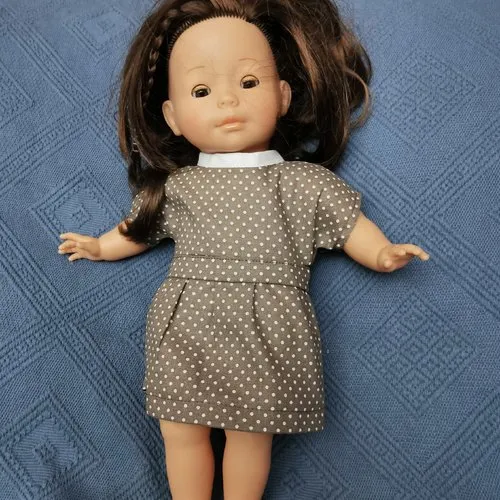 Robe de poupee