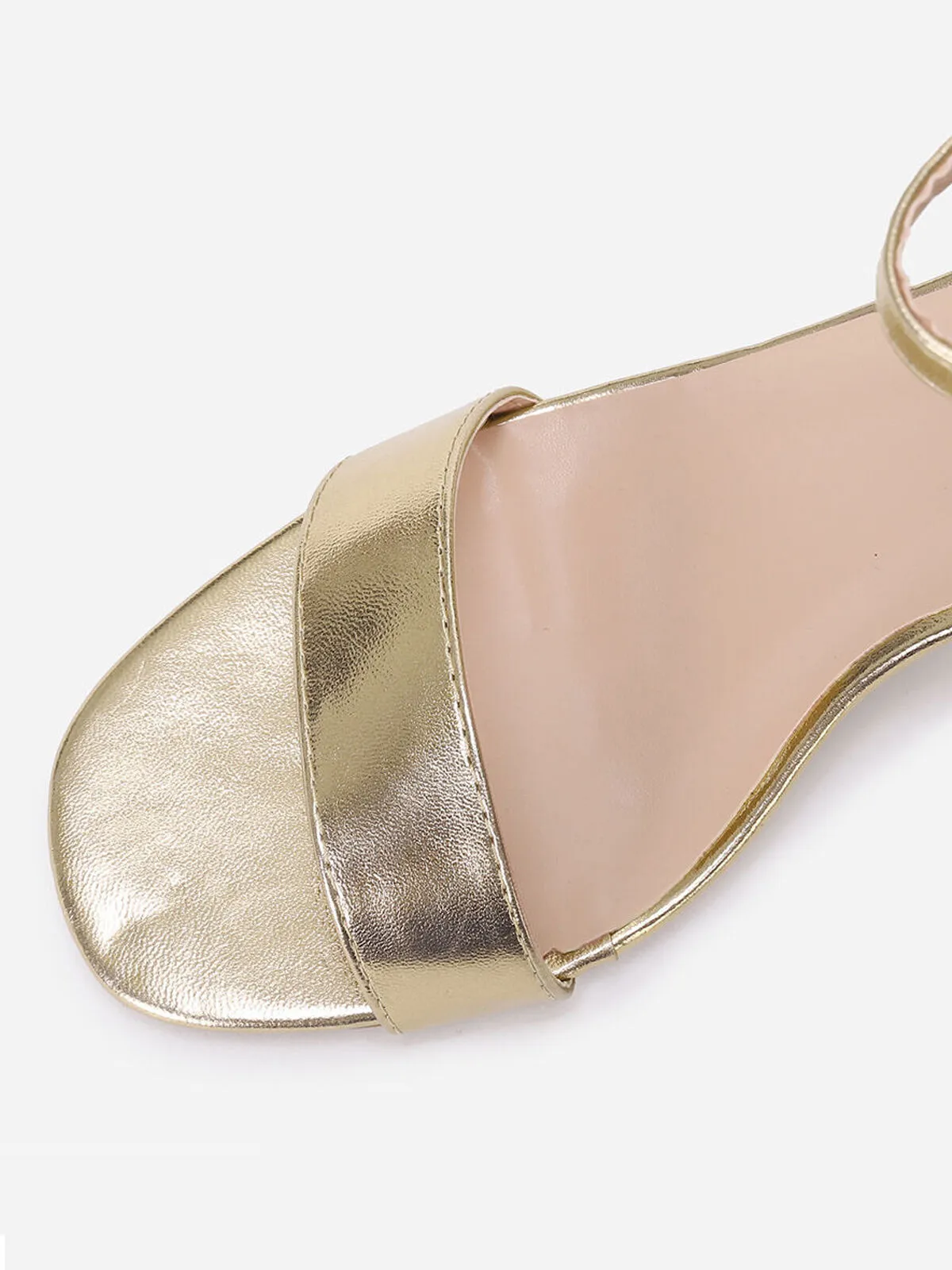 Sandales en simili à petit talon- Doré