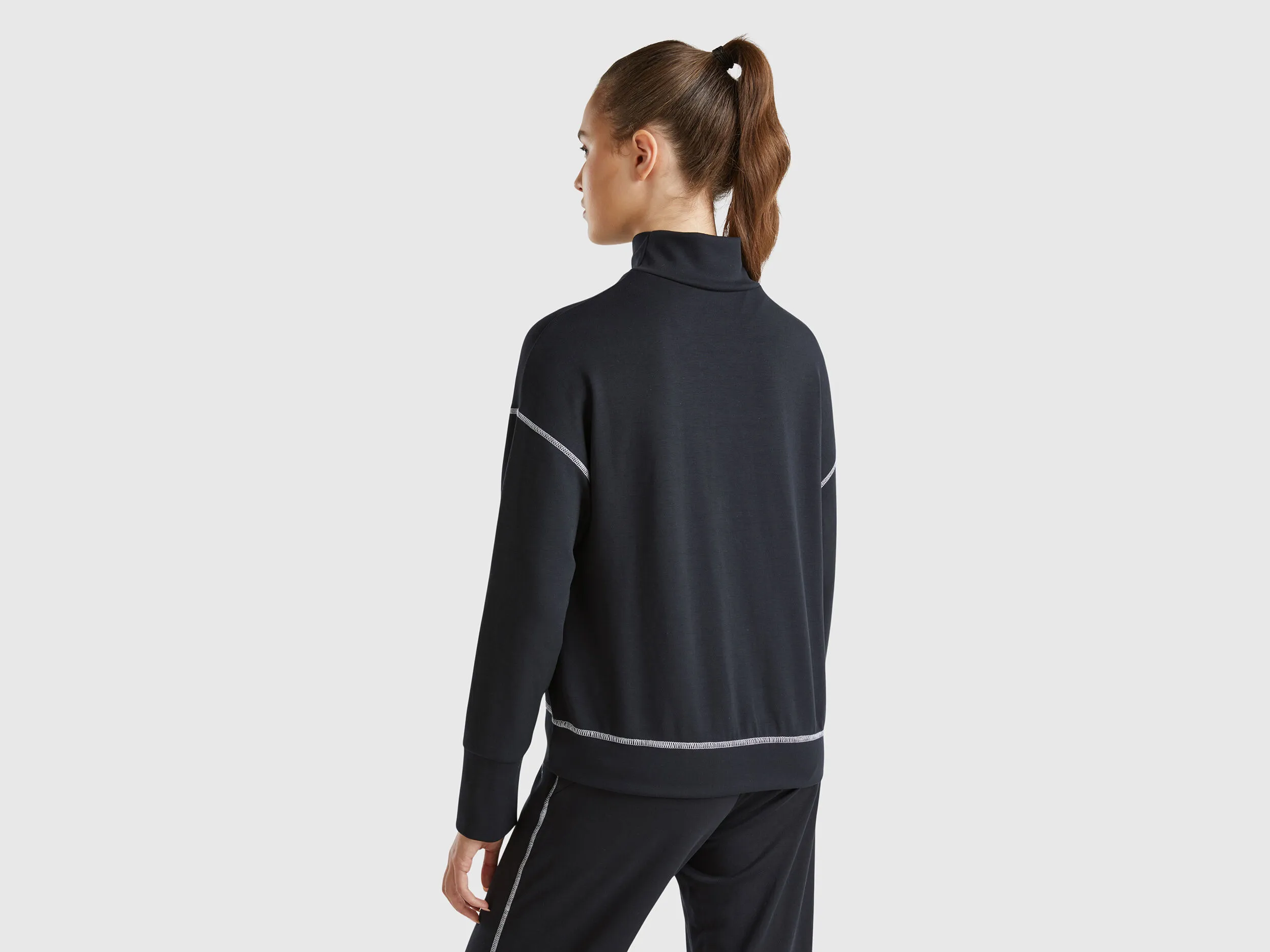 Sweat fluide extensible